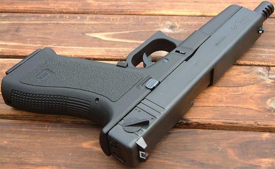 Glock 18. Автоматический пистолет. (Австрия)