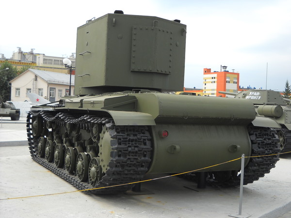 КВ-2. Тяжелый танк. (СССР)